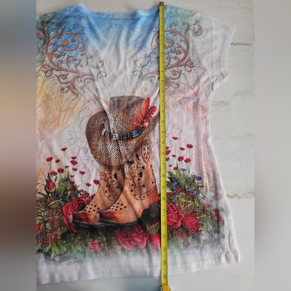 Sweet Giselle Country Western Rhinestone Short Sleeve Tee Size Large - Picture 6 of 7